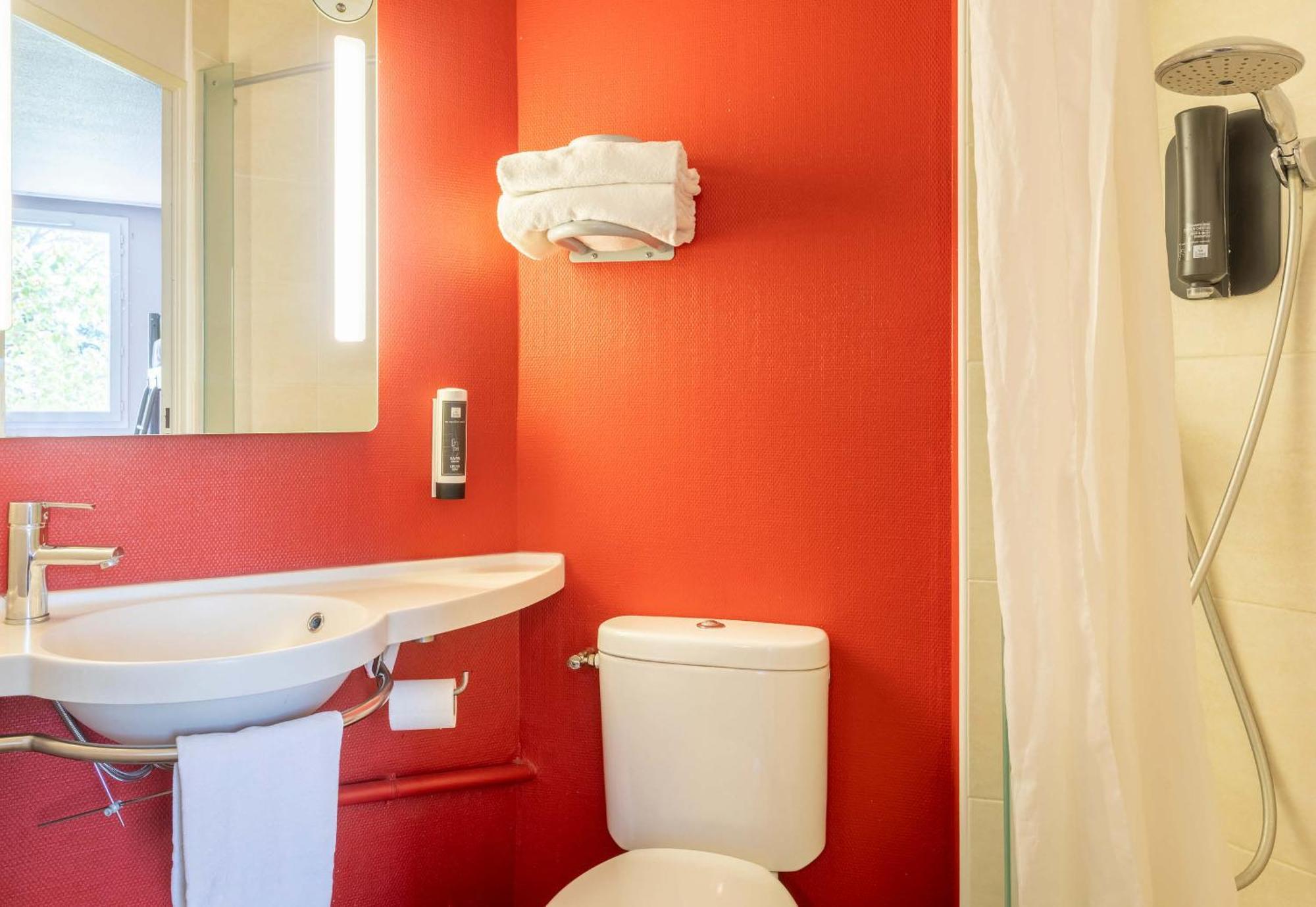 B&B Hotel Toulon Ollioules Kültér fotó